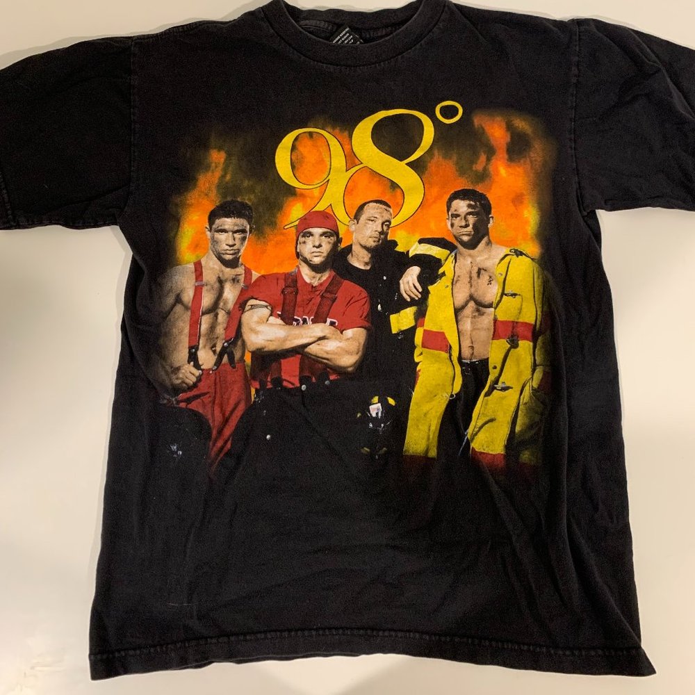 Authentic Vintage Y2K 98 Degrees Boy Band Shirt (M)